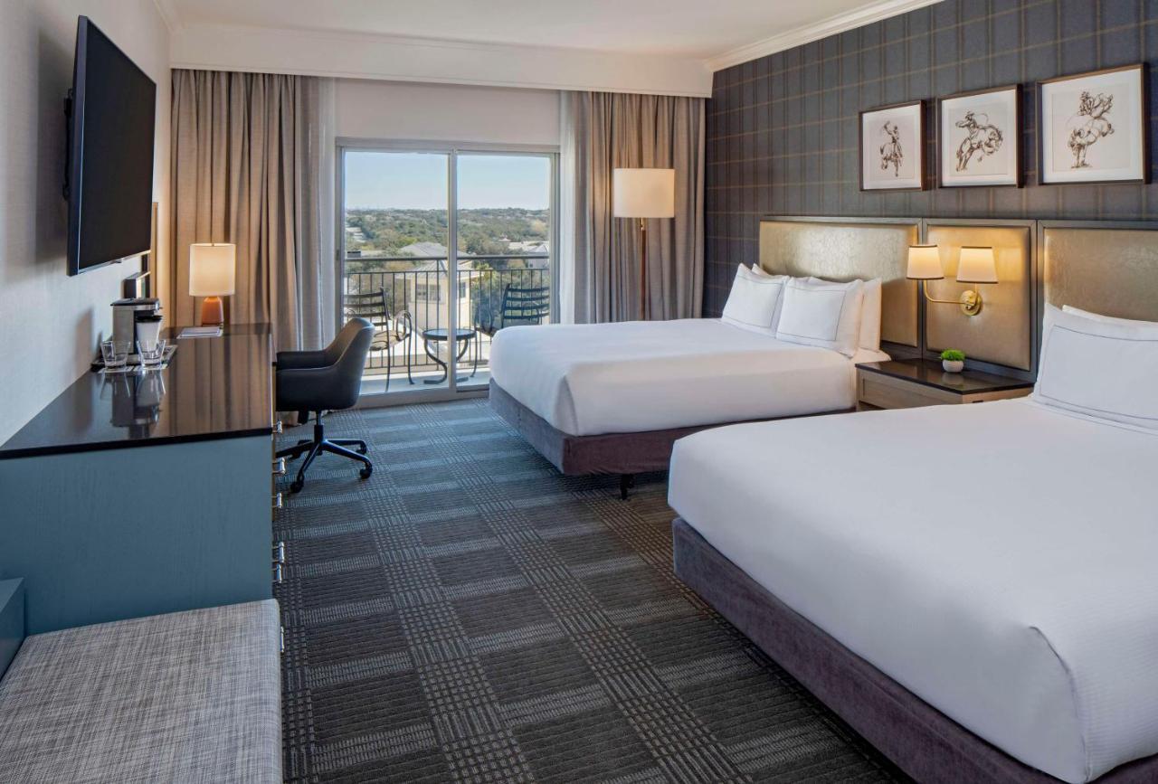 Hotel Hilton Hill Country 4*
